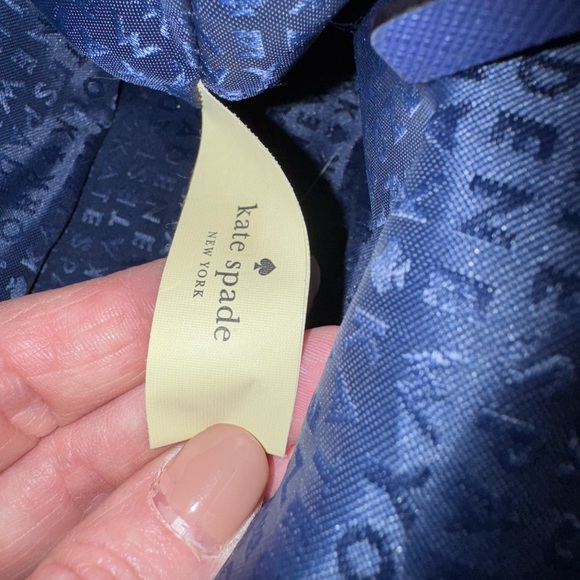 Kate Spade hand bag with detachable crossbody/shoulder strap - Picture 13 of 13